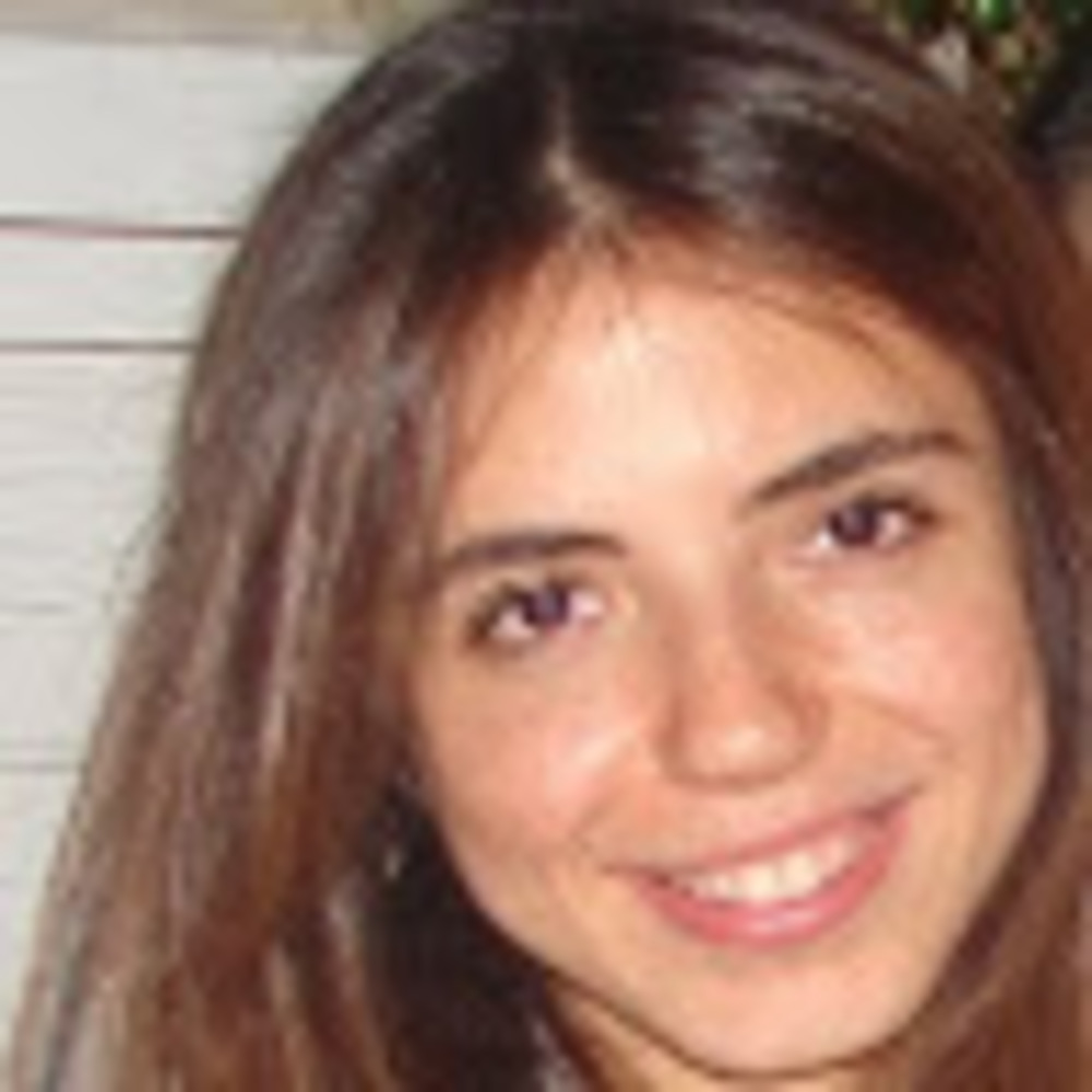 Meet your Posher, Dilek